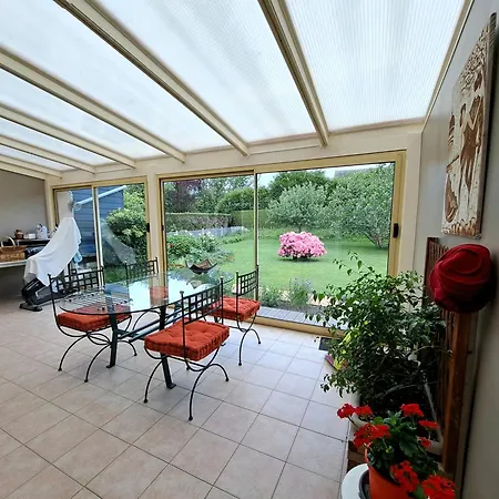 Privee Avec Salon, Garage Voiture, Velos, Motos * Tourville-sur-Arques