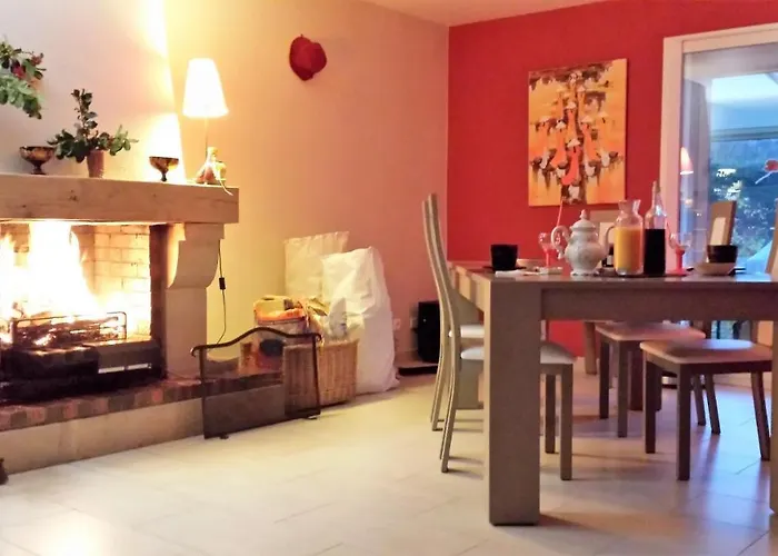 Privee Avec Salon, Garage Voiture, Velos, Motos * Tourville-sur-Arques